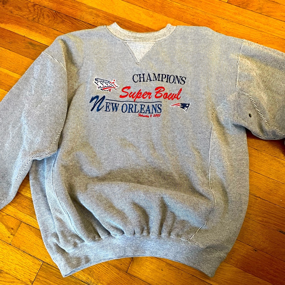 New Orleans Saints Super Bowl Champions Sweatshirt SZ LARGE PATRIOT